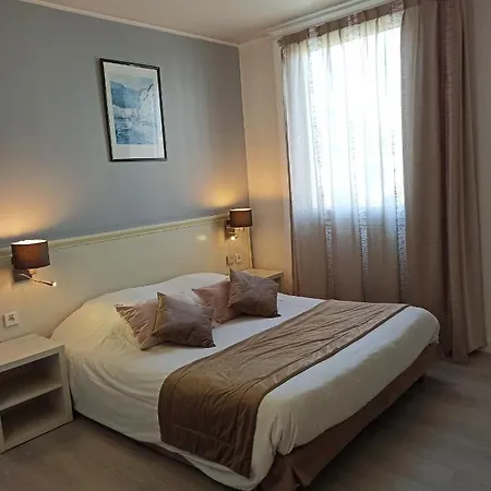 Hotel Restaurant Miramar L'Orchidee 2* لا سيوتا